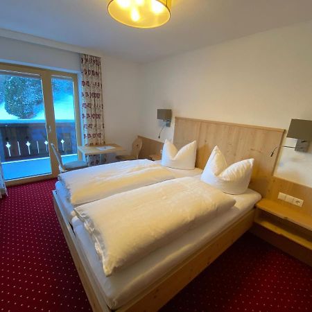 Pension Kandaharblick Pettneu am Arlberg Esterno foto