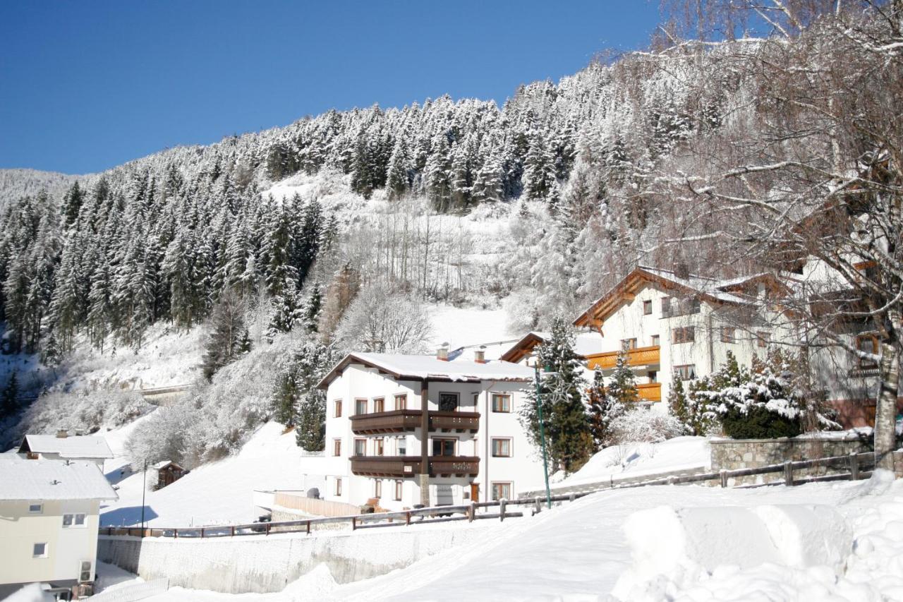 Pension Kandaharblick Pettneu am Arlberg Esterno foto